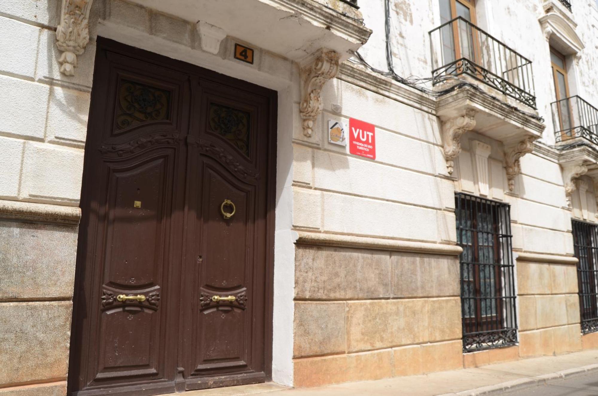 Willa La Antigua, Casa Centrica, Amplio Patio, Piscina Y Barbacoa Campillo de Altobuey Zewnętrze zdjęcie